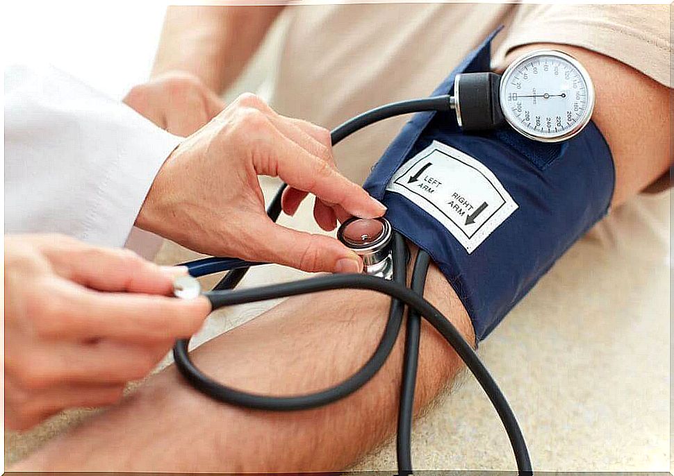 measure blood pressure