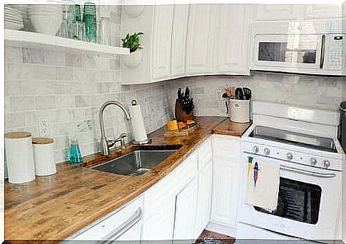 Four perfect ideas for furnishing a small kitchen