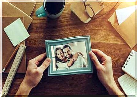 Photo frame with a photo