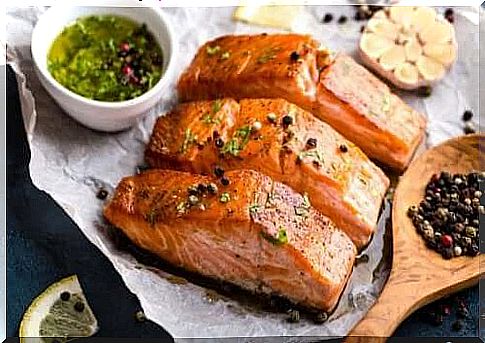 Prepare baked salmon in three ways