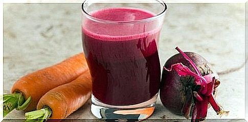 Smoothie with Carrot and Beetroot