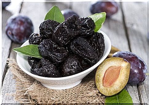 It is true that prunes contribute to our health