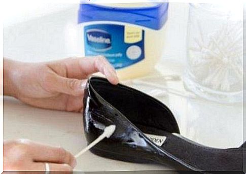 cleaning patent leather shoes