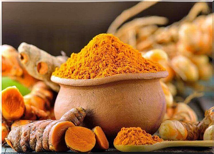 Prevent snoring with turmeric