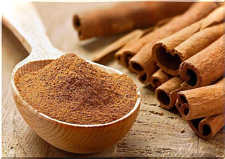 Cinnamon cleanses the scalp