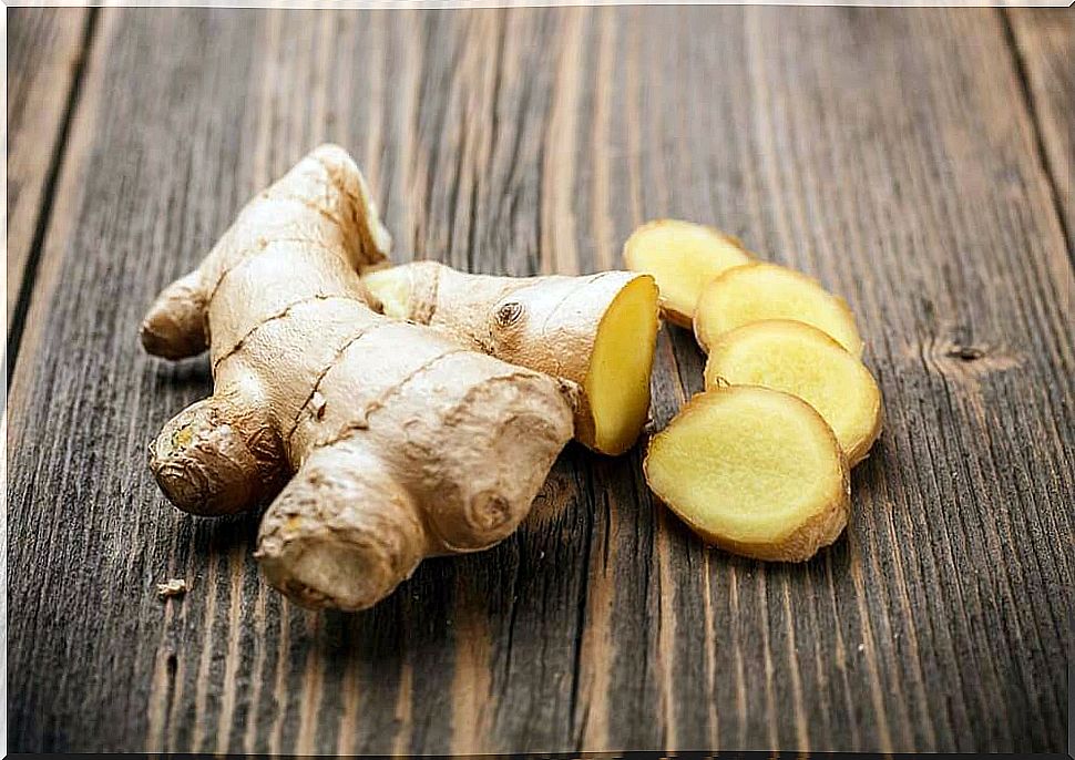 Sliced ​​ginger