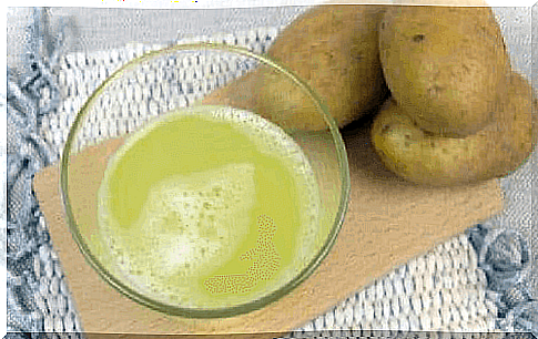 Potato juice is one of the remedies for gastritis